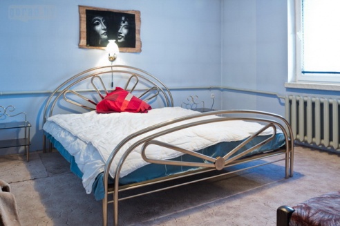 Интерьеры могилевчан: практичный минимализм в доме холостяка