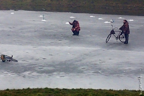 В Солигорске 8 Марта из-подо льда спасли 15 мужчин-рыбаков