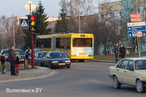 ДТП на перекрестке улиц Горбатова и С. Панковой (обновлено)