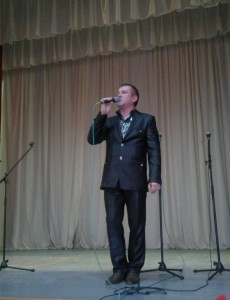 НАС РАЗДЕЛЯЮТ КИЛОМЕТРЫ