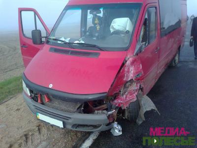 В лобовом столкновении возле Лунина пострадал водитель «Жигули»