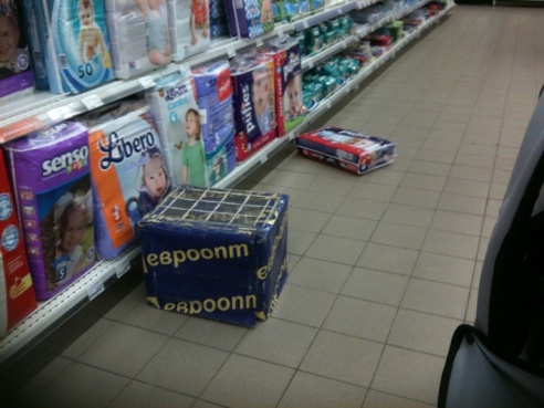 Бобруйский покупатель сходил с фотоаппаратом в «Евроопт» и Mart Inn и сомневается в необходимости такой торговли