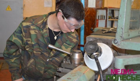 Стань одним из нас! Лунинецкий политехнический колледж приглашает абитуриентов