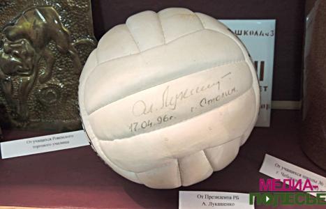 В Столинском колледже обновили экспозицию музея