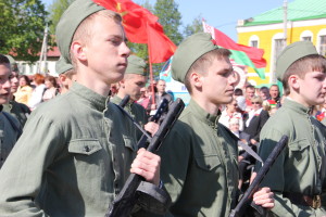 ПРАЗДНИК СО СЛЕЗАМИ НА ГЛАЗАХ…