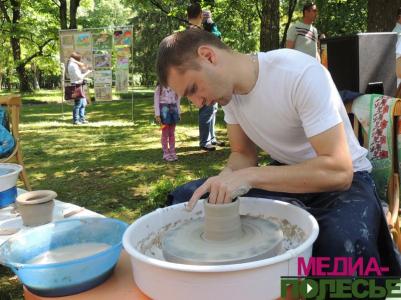 Выставки, представление, аукцион – с Радзивиллами