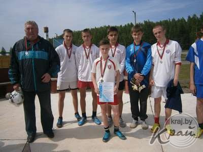 Сборная СШ №3 Вилейки победила в ежегодном турнире по мини-футболу на кубок центра «Надежда» (ФОТО)