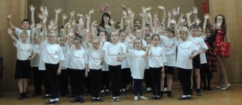 «Карамельки» отплясали на все сто: в Речицкой школе искусств состоялся отчётный концерт