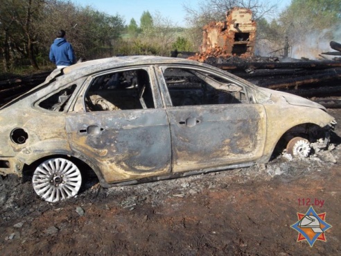Загорелся дом – вспыхнул автомобиль