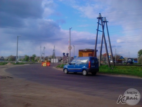 Фотофакт: закрыт переезд на Городкской