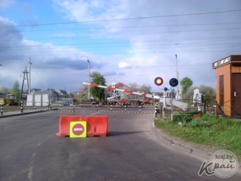 Фотофакт: закрыт переезд на Городкской