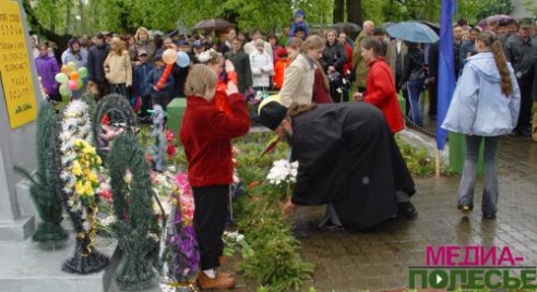Парад Победы в Лунинце: как это было