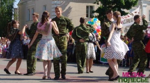 Парад Победы в Лунинце: как это было