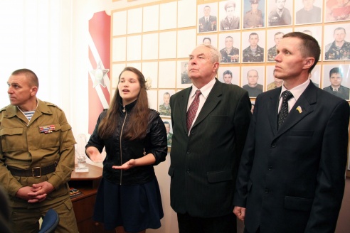 На тэрыторыі Ратненскага раёна адбыўся Міжнародны аўтапрабег «Памяць загінуўшых у нашых сэрцах».