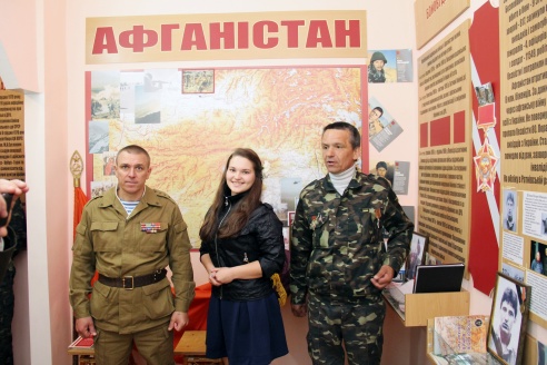 На тэрыторыі Ратненскага раёна адбыўся Міжнародны аўтапрабег «Памяць загінуўшых у нашых сэрцах».