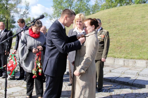 На тэрыторыі Ратненскага раёна адбыўся Міжнародны аўтапрабег «Памяць загінуўшых у нашых сэрцах».