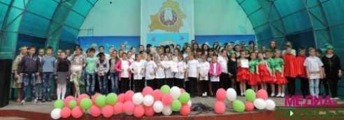 Исполнители 25 лучших номеров стали финалистами районного конкурса