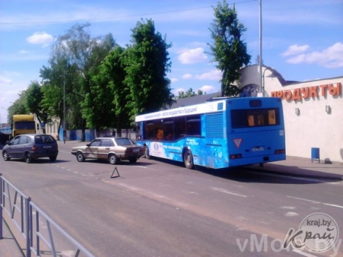 Авария возле Старого Места образовала затор