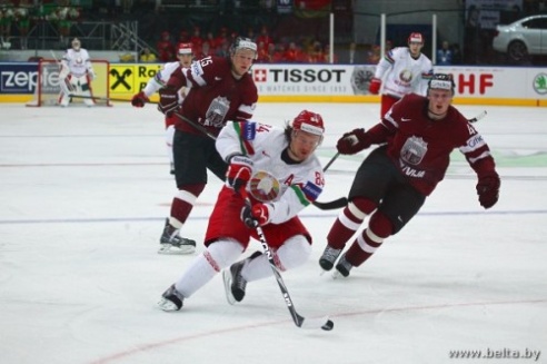 Белорусские хоккеисты победили Латвию – 3:1 (ФОТО)