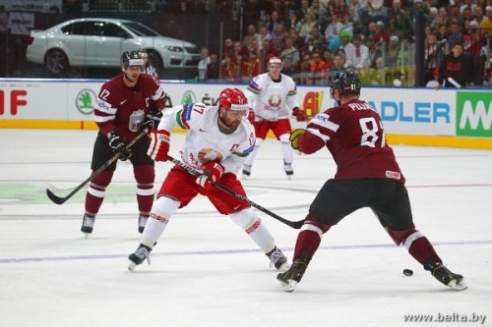 Белорусские хоккеисты победили Латвию – 3:1 (ФОТО)
