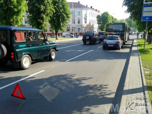 Фотофакт: ДТП на перекрестке между Виленской и Волынца