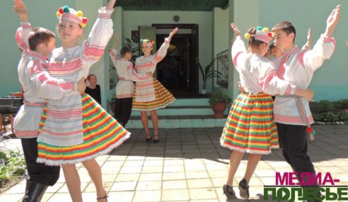 Выставки, представление, аукцион – с Радзивиллами