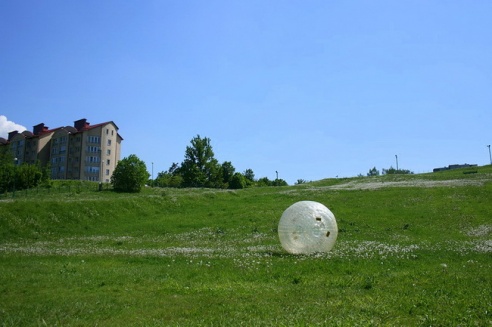 В Могилёве появилось уникальное развлечение – зорбинг