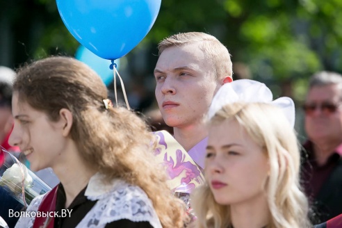 На Ваўкавышчыне празвінеў апошні званок