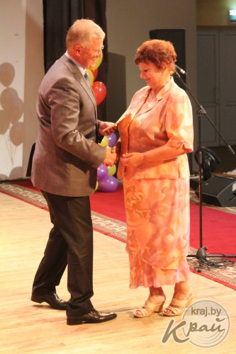 Более 60 медицинских работников Вилейского района наградили в торжественной обстановке 11 июня (ФОТО)