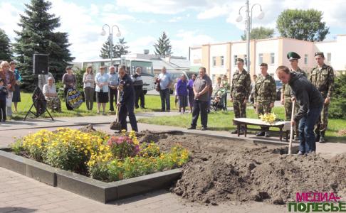 На Столинщине перезахоронены останки семи погибших воинов Красной Армии