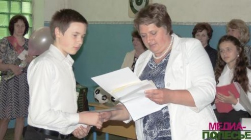 Учебный год завершился. На медали претендуют 40 выпускников