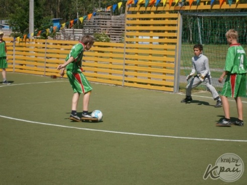 «Фестиваль футбола» под эгидой УЕФА прошел в центре «Надежда» в Вилейском районе 22-25 мая (ФОТО)