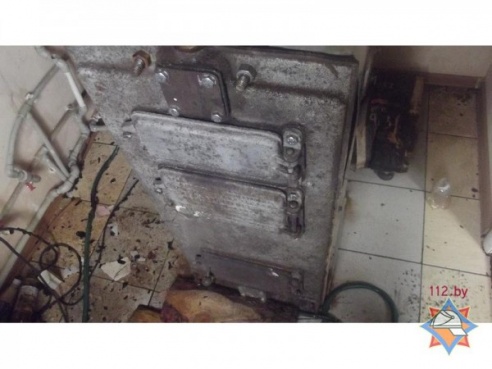 При запуске самодельной системы отопления разорвало трубопровод в дачном доме на Вилейщине (ФОТО)