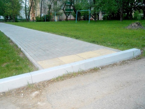 Для кого в Горках возводят высокие бордюры?