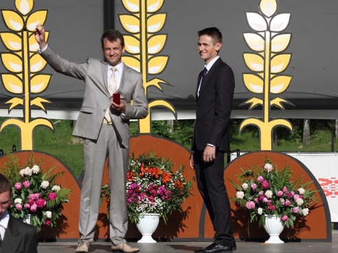 Выпускны ў Горках у фотаздымках