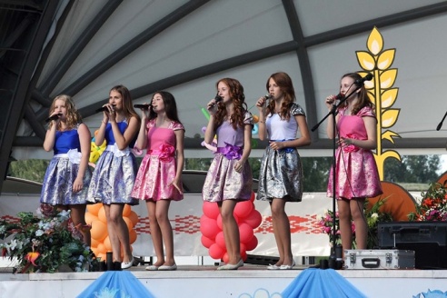 Выпускны вечар у Горках. Заканчэнне фотарэпартажу