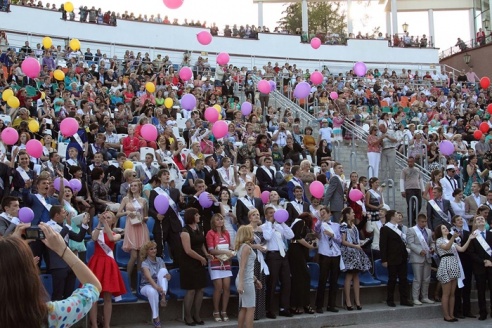 Выпускны вечар у Горках. Заканчэнне фотарэпартажу