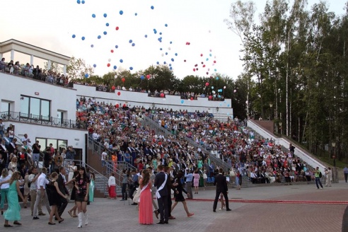 Выпускны вечар у Горках. Заканчэнне фотарэпартажу
