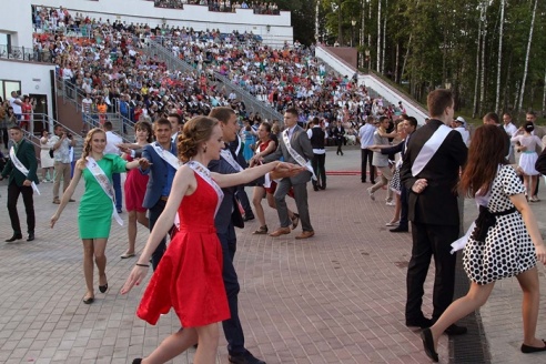 Выпускны вечар у Горках. Заканчэнне фотарэпартажу