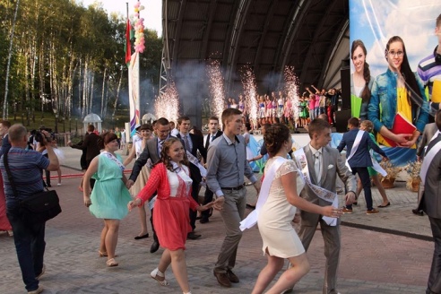 Выпускны вечар у Горках. Заканчэнне фотарэпартажу