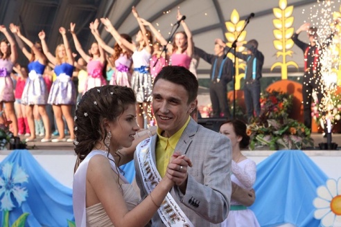 Выпускны вечар у Горках. Заканчэнне фотарэпартажу