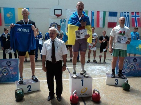 Гиревик из Барановичей Андрей Лагунский завоевал две бронзы на чемпионате мира