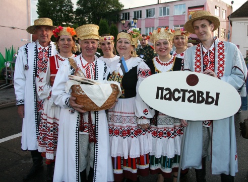 На пастаўскім фестывалі ўсіх сардэчна сустракалі (+фота)
