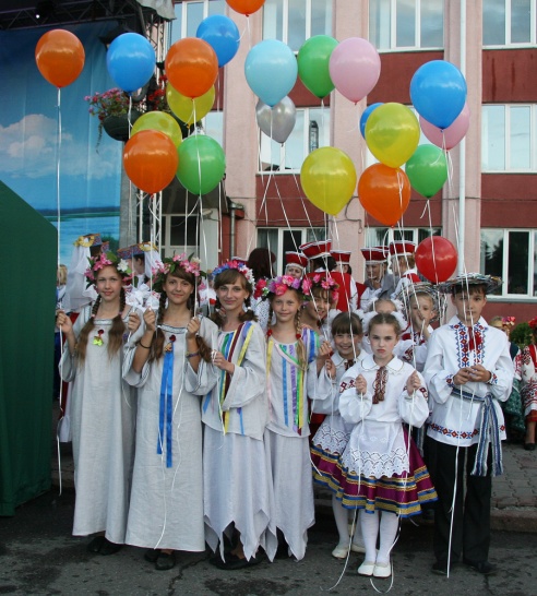 На пастаўскім фестывалі ўсіх сардэчна сустракалі (+фота)