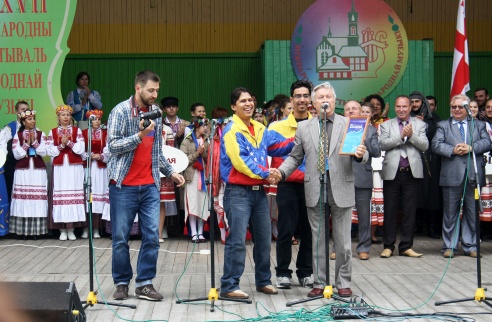 На пастаўскім фестывалі ўсіх сардэчна сустракалі (+фота)