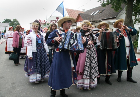 На пастаўскім фестывалі ўсіх сардэчна сустракалі (+фота)