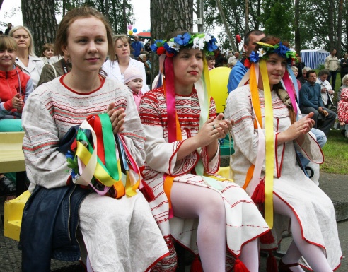 На пастаўскім фестывалі ўсіх сардэчна сустракалі (+фота)