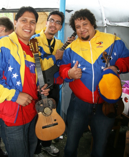 На пастаўскім фестывалі ўсіх сардэчна сустракалі (+фота)