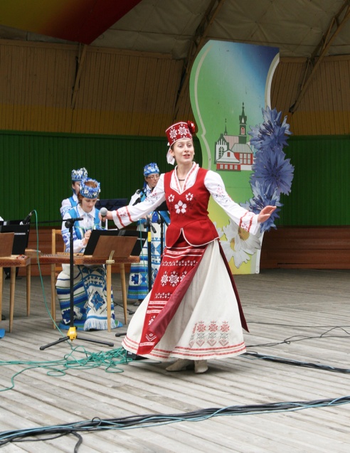 На пастаўскім фестывалі ўсіх сардэчна сустракалі (+фота)