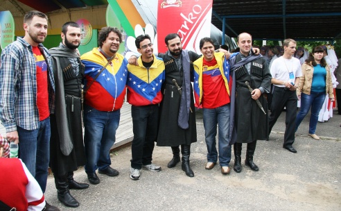 На пастаўскім фестывалі ўсіх сардэчна сустракалі (+фота)